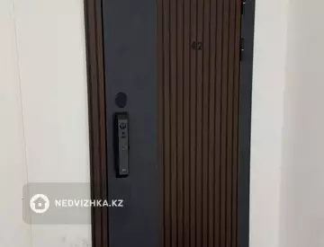 4-комнатная квартира, этаж 6 из 12, 112 м²