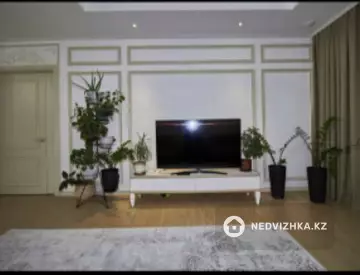 4-комнатная квартира, этаж 13 из 22, 122 м²