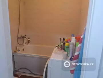 1-комнатная квартира, этаж 3 из 5, 58 м²