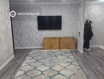 1-комнатная квартира, этаж 3 из 5, 58 м²