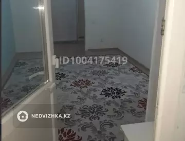 2-комнатная квартира, этаж 4 из 6, 60 м²