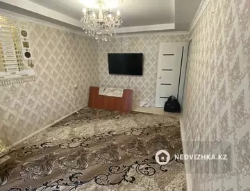 2-комнатная квартира, этаж 3 из 5, 44 м²
