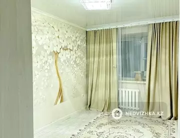 2-комнатная квартира, этаж 3 из 10, 50 м²
