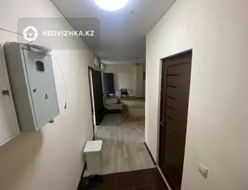 3-комнатная квартира, этаж 22 из 25, 55 м²