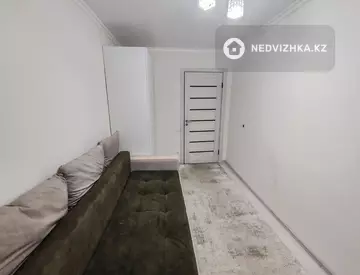 3-комнатная квартира, этаж 2 из 5, 60 м²