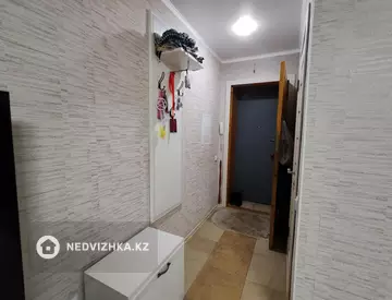 3-комнатная квартира, этаж 2 из 5, 60 м²