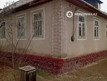 4-комнатный дом, 10 соток, 90 м²