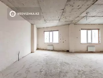 3-комнатная квартира, этаж 14 из 18, 145 м²