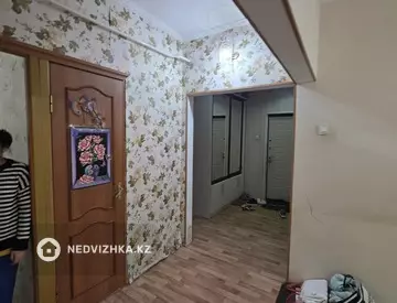 5-комнатная квартира, этаж 1 из 5, 89 м²