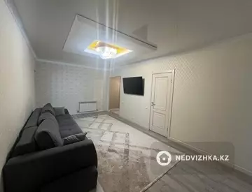 3-комнатная квартира, этаж 12 из 12, 72 м²