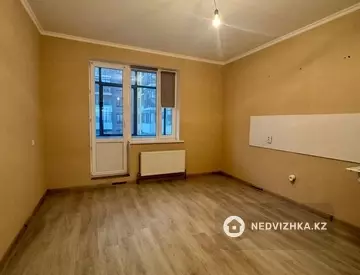 3-комнатная квартира, этаж 4 из 7, 83 м²