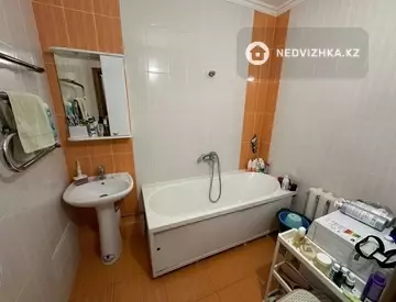 3-комнатная квартира, этаж 14 из 16, 103 м²