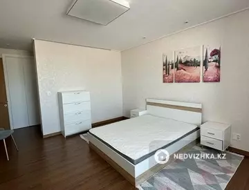 2-комнатная квартира, этаж 7 из 22, 75 м²