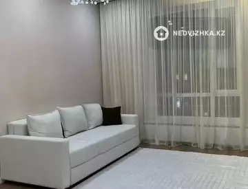 2-комнатная квартира, этаж 10 из 12, 44 м²