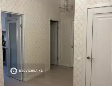 2-комнатная квартира, этаж 12 из 20, 80 м²