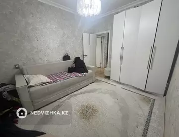 3-комнатная квартира, этаж 21 из 24, 70 м²