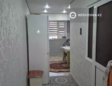 3-комнатная квартира, этаж 4 из 5, 60 м²