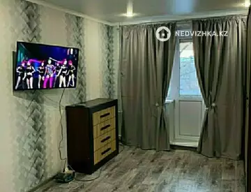 2-комнатная квартира, этаж 2 из 2, 46 м², посуточно