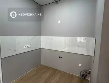 2-комнатная квартира, этаж 9 из 12, 44 м²