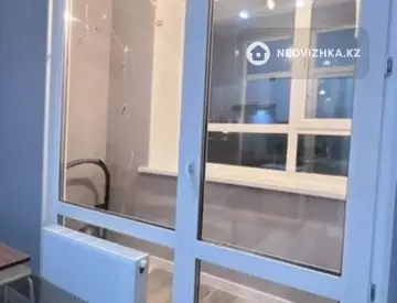 1-комнатная квартира, этаж 1 из 10, 40 м²