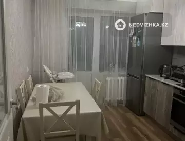2-комнатная квартира, этаж 3 из 5, 54 м²