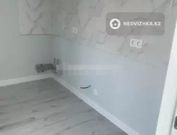 1-комнатная квартира, этаж 10 из 19, 31 м²