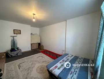 1-комнатная квартира, этаж 1 из 12, 43 м²