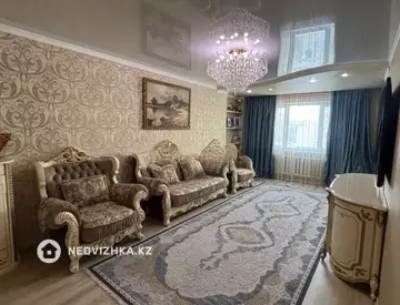 3-комнатная квартира, этаж 8 из 11, 90 м²