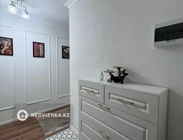 2-комнатная квартира, этаж 11 из 18, 56 м²