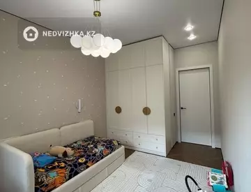 3-комнатная квартира, этаж 5 из 12, 76 м²