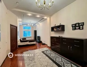 2-комнатная квартира, этаж 13 из 20, 70 м²