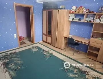 2-комнатная квартира, этаж 2 из 9, 50 м²