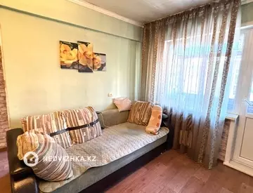 2-комнатная квартира, этаж 4 из 5, 46 м²