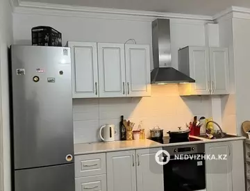 2-комнатная квартира, этаж 10 из 14, 70 м²