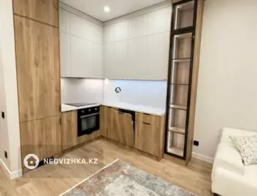 3-комнатная квартира, этаж 3 из 10, 70 м²