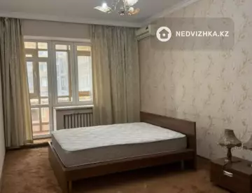 3-комнатная квартира, этаж 4 из 6, 130 м²