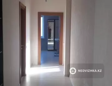 3-комнатная квартира, этаж 12 из 36, 103 м²