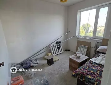 3-комнатная квартира, этаж 4 из 5, 60 м²