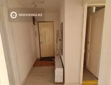 3-комнатная квартира, этаж 3 из 5, 70 м²