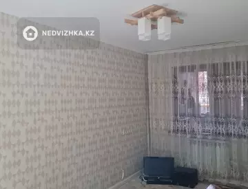 3-комнатная квартира, этаж 1 из 5, 58 м²