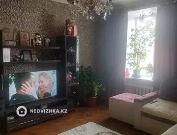 2-комнатная квартира, этаж 4 из 5, 56 м²