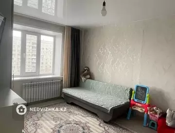 1-комнатная квартира, этаж 9 из 10, 38 м²