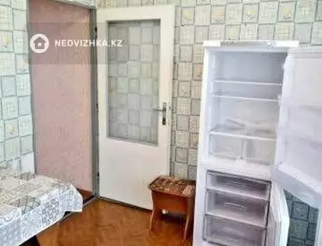 2-комнатная квартира, этаж 5 из 9, 60 м², на длительный срок