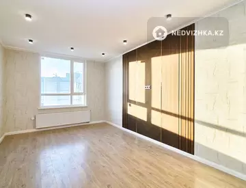 2-комнатная квартира, этаж 9 из 9, 57 м²
