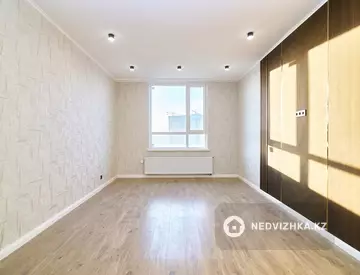 2-комнатная квартира, этаж 9 из 9, 57 м²