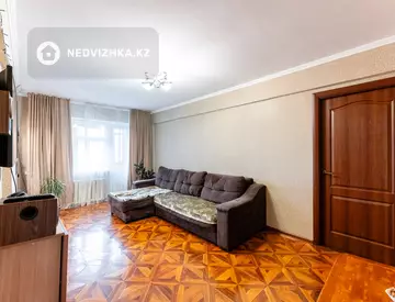 2-комнатная квартира, этаж 4 из 5, 44 м²