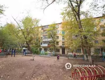 3-комнатная квартира, этаж 2 из 5, 60 м²