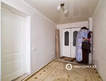 2-комнатная квартира, этаж 2 из 5, 31 м²