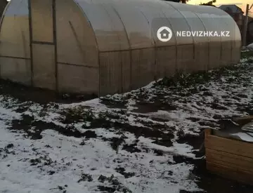 4-комнатный дом, 10 соток, 380 м²