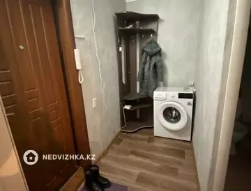 1-комнатная квартира, этаж 3 из 5, 31 м², посуточно